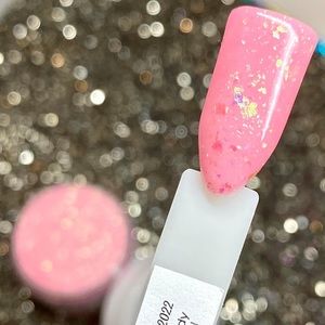 Sparkle & Co Nail Dip Powder in Candy Opal